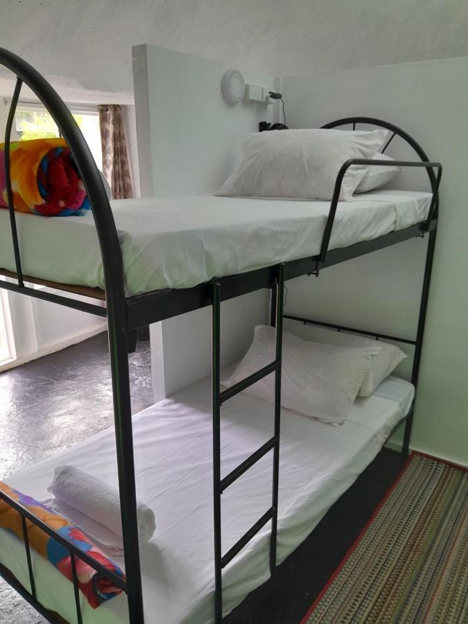 Camp Taveuni Hostel Matei Kültér fotó