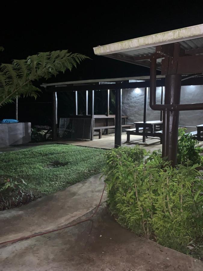 Camp Taveuni Hostel Matei Kültér fotó
