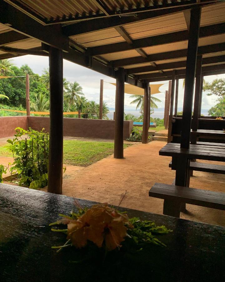 Camp Taveuni Hostel Matei Kültér fotó