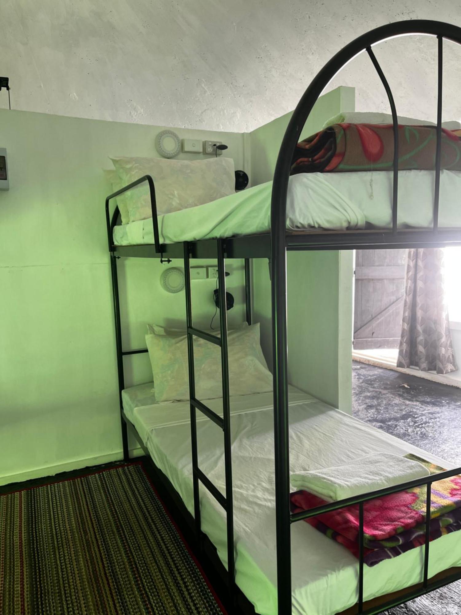 Camp Taveuni Hostel Matei Kültér fotó